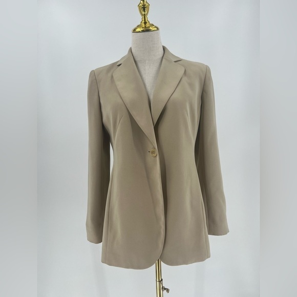 Rena Rowan Tan Blazer - Picture 2 of 8